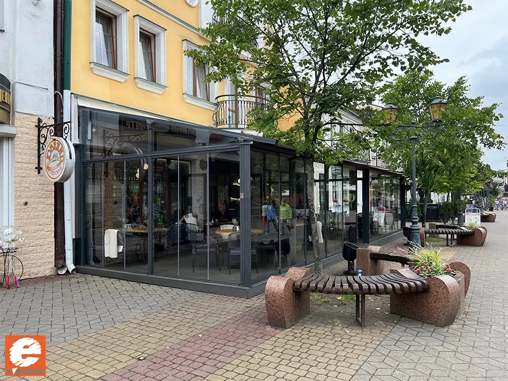 Летняя веранда для кафе в современном дизайне от производителя Эвертент
